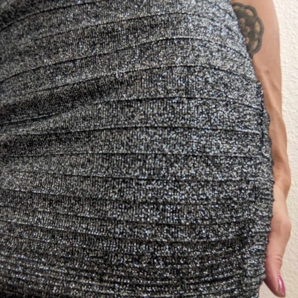 Silver Gabriella Rocha Mini Skirt. Size S/M - Picture 7 of 9
